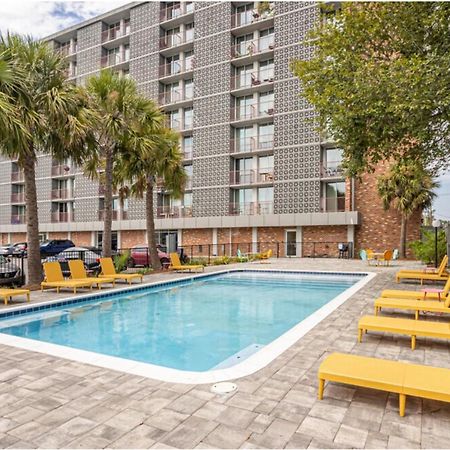 Апартаменты The Highrise Nola Новый Орлеан Экстерьер фото